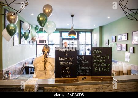 Harringtons Eel, Pie & Mash shop à Tooting le dernier jour. Banque D'Images