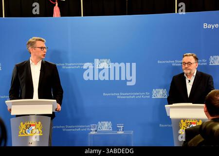 Markus Blume Wissenschaft -Kunstminister Anton Biebl Interimsleiter der Staatsgemaeldesammlungen Muenchen 02.04.2025 Alte Pinakothek der moderne PK Massnahmepaket fuer Bayerns Kunstmuseen und Sammlungen - Muenchen *** Markus Blume Science Ministre de l'Art Anton Biebl Directeur intérimaire des collections du Musée d'Etat Munich 02 04 2025 Alte Pinakothek der Moderne PK ensemble de Munich Banque D'Images
