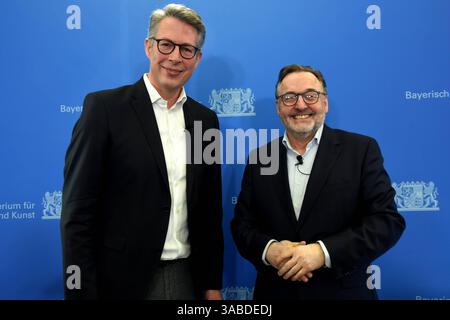 Markus Blume Wissenschaft -Kunstminister Anton Biebl Interimsleiter der Staatsgemaeldesammlungen Muenchen 02.04.2025 Alte Pinakothek der moderne PK Massnahmepaket fuer Bayerns Kunstmuseen und Sammlungen - Muenchen *** Markus Blume Science Ministre de l'Art Anton Biebl Directeur intérimaire des collections du Musée d'Etat Munich 02 04 2025 Alte Pinakothek der Moderne PK ensemble de Munich Banque D'Images