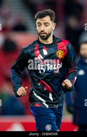 The City Ground, Nottingham, Royaume-Uni. 1er avril 2025. Premier League Football, Nottingham Forest versus Manchester United ; Manchester United Bruno Fernandes crédit : action plus Sports/Alamy Live News Banque D'Images