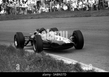 Vainqueur de la course Jim Clark (GBR) Lotus 25...Grand Prix des pays-Bas, Zandvoort, 24 mai 1964. (Crédit image : ©Sutton Motorsports/ZUMA Press) Banque D'Images