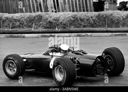 Jackie Stewart (GBR) BRM P261 a terminé troisième de son deuxième Grand Prix...Grand Prix de Monaco, Monte Carlo, 30 mai 1965. (Crédit image : ©Sutton Motorsports/ZUMA Press) Banque D'Images