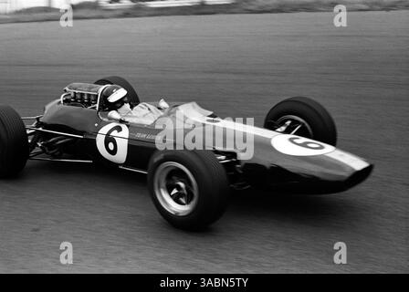 Vainqueur de la course Jim Clark (GBR) Lotus 33...Grand Prix des pays-Bas, Zandvoort, 18 juillet 1965. (Crédit image : ©Sutton Motorsports/ZUMA Press) Banque D'Images
