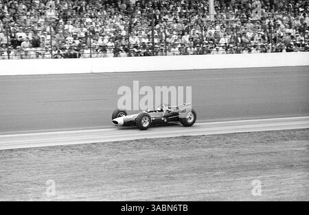 Jim Clark (GBR) Lotus Ford...Indianapolis 500, Indianapolis, États-Unis. ..30 mai 1964. (Crédit image : ©Sutton Motorsports/ZUMA Press) Banque D'Images
