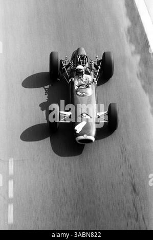 Jackie Stewart (GBR) BRM P261 a terminé troisième de son deuxième Grand Prix...Grand Prix de Monaco, Monte Carlo, 30 mai 1965. (Crédit image : ©Sutton Motorsports/ZUMA Press) Banque D'Images