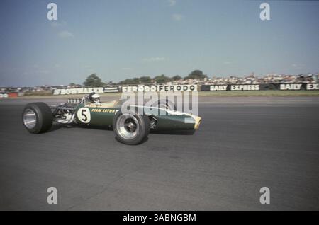 Vainqueur de la course Jim Clark (GBR) Lotus Ford 49..Formula One World Championship, Rd6, Grand Prix de Grande-Bretagne, Silverstone, Angleterre. 15 juillet 1967..meilleure IMAGE (crédit image : ©Sutton Motorsports/ZUMA Press) Banque D'Images