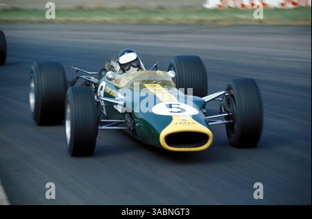 Vainqueur de la course Jim Clark (GBR) Lotus Ford 49...championnat du monde de formule 1, Rd6, Grand Prix de Grande-Bretagne, Silverstone, Angleterre. 15 juillet 1967...meilleure IMAGE (crédit image : ©Sutton Motorsports/ZUMA Press) Banque D'Images