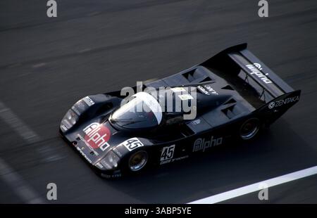 TIFF Needell (GBR) / David Sears (GBR) / Anthony Reid (GBR) Alpha Racing Team Porsche 962C a terminé à la 3ème place..les 24 heures du Mans, le Mans, France, 16-17 juin 1990. (Crédit image : ©Sutton Motorsports/ZUMA Press) Banque D'Images