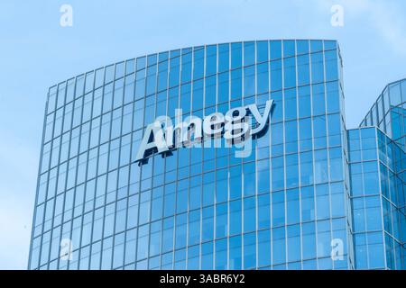 Houston, Texas, États-Unis - 7 avril 2024 : siège social de la banque Amegy à Houston, Texas, États-Unis. Banque D'Images