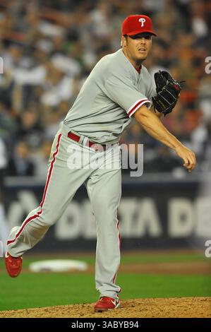 10 avril 2008 - Queens, New York City, NY, USA - Phillies Pitcher ADAM EATON (21). Les mets de New York accueillent les Philadelphia Phillies au Shea Stadium dans le Queens, New York. (Crédit image : © Cal Sport Media/ZUMA Press) Banque D'Images