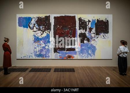 Londres, Royaume-Uni. 3 avril 2025. IVA, 1973, par Joan Mitchell, une nouvelle donation est dévoilée par Maria Balshaw, directrice de la Tate, et les donateurs du don, Jorge M. Pérez et son épouse Darlene, à la Tate Modern. Jorge Pérez est un homme d'affaires américain d'origine latine et fondateur président exécutif de la société immobilière The Related Group, basée à Miami. Crédit : Guy Bell/Alamy Live News Banque D'Images