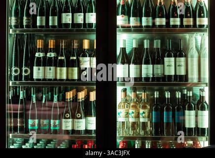 Chambre froide pour les vins blancs, Restaurant, Gipuzkoa, pays Basque, Espagne Banque D'Images