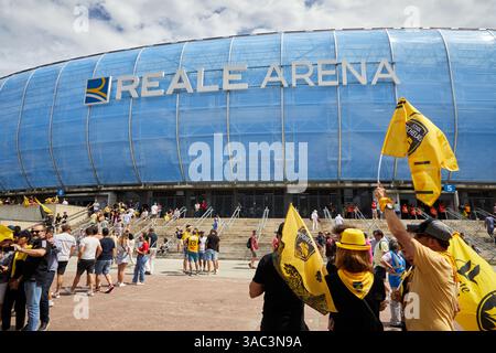 Match de rugby, Championnat de France de rugby masculin, Top 14, Reale Arena, stade municipal d'Anoeta, site sportif situé à San Sebastián, Gipuzkoa, Bas Banque D'Images