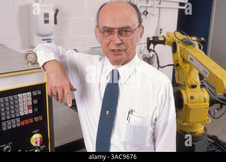 05 août 1999 - Los Angeles, Californie, États-Unis - Beecher dans un laboratoire. (Crédit image : © ZUMA Archive/ZUMA Press) RESTRICTIONS : FICHIER : date exacte et lieu inconnu Banque D'Images