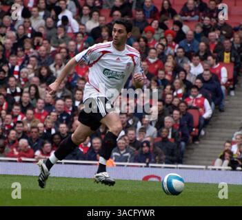 05 avril 2008 - Londres, Angleterre, Royaume-Uni - LE #17 ALVARO ARBELOA de Liverpool lors du match de premier League de Barclay entre Arsenal et Liverpool à l'Emirates Stadium de Londres. Liverpool a égalé Arsenal 1-1. (Crédit image : © Stuart Crump/Cal Sport Media/ZUMA Press) Banque D'Images
