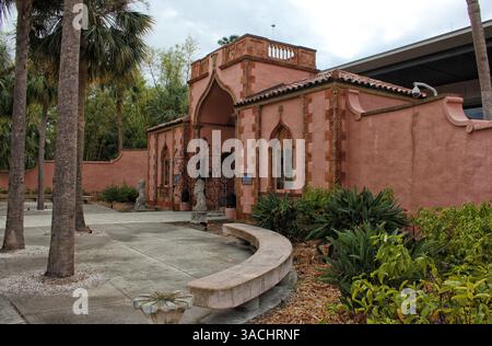 Sarasota FL - 5 novembre 2024 : entrée au Ringling Museum of Art situé à Sarasota en Floride Banque D'Images