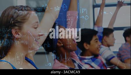 Image des équations mathématiques sur les écoliers Banque D'Images