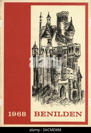Le Benilde High Yearbook pour l'année scolaire 1967-1968 saisit des souvenirs d'élèves, d'enseignants, de clubs, d'athlétisme et d'événements. documenter les activités de la communauté scolaire pendant cette période. Banque D'Images