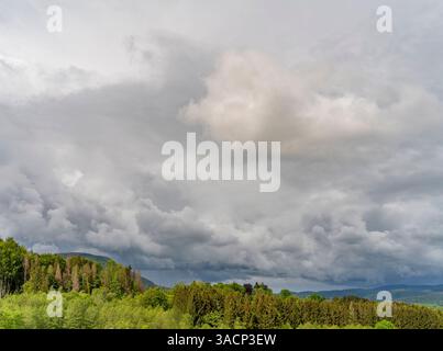 Paysages autour de Saulxures, commune du département du Bas-Rhin à Grand est dans le nord-est de la France Banque D'Images