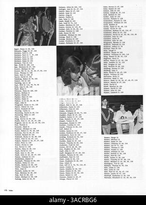 Cette édition 1976 du Lincoln High Yearbook présente la vie étudiante, le corps professoral, les événements sportifs, les clubs scolaires et les activités scolaires importantes de l'année scolaire 1975-1976/09. Banque D'Images