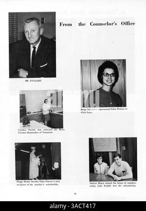 L'annuaire '65 Eagle' de l'Eden Prairie High School met en lumière les élèves, les enseignants, les équipes sportives et les événements scolaires de l'année scolaire 1964-1965-1998. Banque D'Images