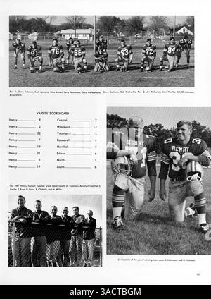 L'annuaire des conférenciers 1968 de Patrick Henry High School documente les expériences des étudiants et des enseignants, l'athlétisme, les clubs et l'histoire afro-américaine, en se concentrant sur l'année scolaire 1967-1968. Les pages 91-92 sont manquantes. Banque D'Images