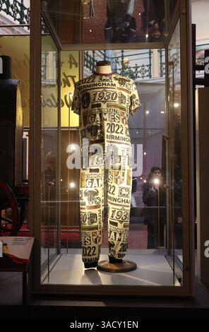 Birmingham Museum & Art Gallery, situé dans un bâtiment classé Grade II du centre-ville. La prochaine phase vient d'être rouverte, Ready 4 visites. Banque D'Images