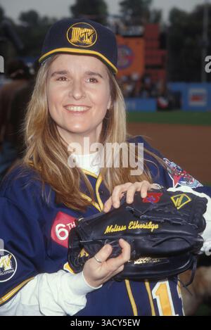 Jan 14, 1995 - Los Angeles, Californie, États-Unis - Melissa Etheridge au 6e match de softball Rock et Jock de MTV (image crédit : Kathy Hutchins/ZUMAPRESS.com) Banque D'Images