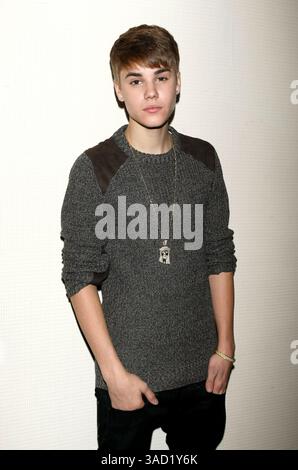 11 novembre 2011 - Madrid, New York, Espagne - . . . . . . . . . . VENTES AUX ÉTATS-UNIS UNIQUEMENT. . . . . 11 novembre 2011, Madrid Justin Bieber promeut son nouvel album le 11 novembre 2011 à Madrid (crédit image : © Sharkpixs/ZUMAPRESS.com) Banque D'Images
