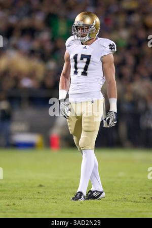 01 octobre 2011 : sécurité de notre Dame Zeke Motta (#17) lors d'un match de football NCAA entre les notre Dame Fighting Irish et les Purdue Boilermakers au stade Ross-Ade à West Lafayette, Indiana. Notre Dame a battu Purdue 38-10.(image crédit : © John Mersits/Cal Sport Media/ZUMAPRESS.com) Banque D'Images