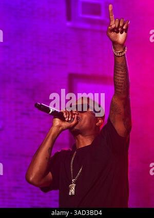 03 septembre 2011 - New York, New York, États-Unis - le rappeur NAS se produit en concert pendant Rock the Bells 2011 à New York, New York. La plupart des set list de 'Illmatic.'.(Credit image : © Byron Smith/ZUMAPRESS.com) Banque D'Images