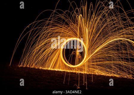 cercles de lumière la nuit Banque D'Images