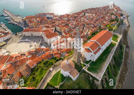 Vue aérienne de la vieille ville de Piran, Slovénie Banque D'Images
