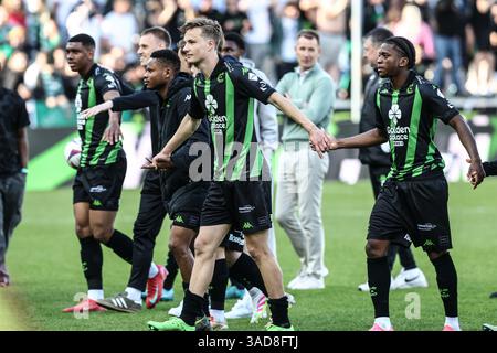 Bruges, Belgique. 05th Apr, 2025. Les joueurs de cercle célèbrent après avoir remporté un match de football entre cercle Brugge et Beerschot va, samedi 05 avril 2025 à Bruges, le jour 2 (sur 6) des Play-offs de relégation de la première division 'Jupiler Pro League' 2024-2025 du championnat belge. BELGA PHOTO BRUNO FAHY crédit : Belga News Agency/Alamy Live News Banque D'Images