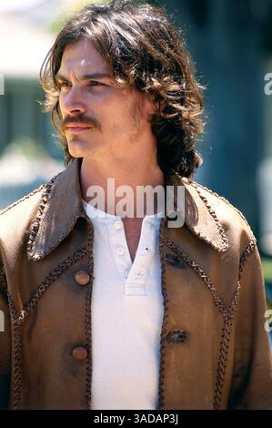 03 oct. 2000 ; Hollywood, Californie, États-Unis ; L'acteur BILLY CRUDUP (Russell Hammond) dans une scène du film DreamWorks 'Almost Famous.'. (Image de crédit : Auto images/ZUMAPRESS.com) Banque D'Images
