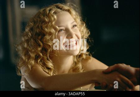 03 oct. 2000 ; Hollywood, CA, États-Unis ; L'acteur KATE HUDSON (Penny Lane) dans une scène du film DreamWorks 'Almost Famous.'. (Image de crédit : Auto images/ZUMAPRESS.com) Banque D'Images