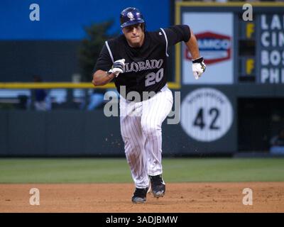 18 juin 2008 - Denver, Colorado, États-Unis - CHRIS IANNETTA, receveur des Rockies du Colorado, court troisième lors d'une victoire de 4-2 contre les Indians de Cleveland à Coors Field (crédit image : Don Senia Murray/ZUMAPRESS.com) Banque D'Images