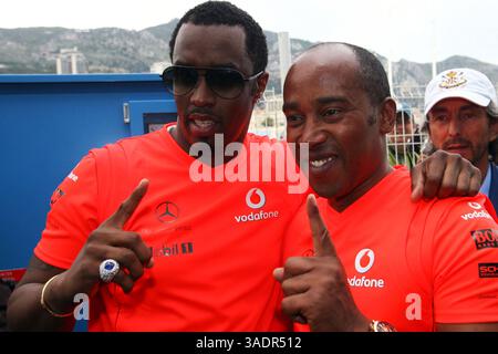 De gauche à droite) : P Diddy / Puff Daddy / Sean Combes (crédit image : Sutton Motorsports/ZUMAPRESS.com) Banque D'Images