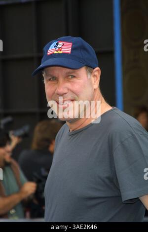 28 octobre 2001 ; Los Angeles, CA, États-Unis ; MICHAEL EISNER @ la première de 'Monsters Inc'. (Crédit image : Lisa O'Connor/ZUMAPRESS.com) Banque D'Images