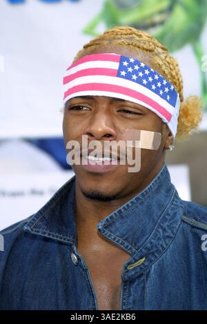 28 octobre 2001 ; Los Angeles, CA, États-Unis ; chanteur SISQO @ la première de 'Monsters Inc'. (Crédit image : Lisa O'Connor/ZUMAPRESS.com) Banque D'Images