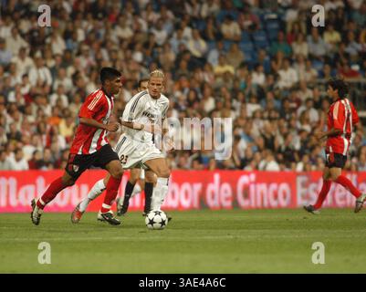 23 septembre 2003 ; Madrid, Espagne ; le Real Madrid bat Rivr 3-1. La star du football DAVID BECKHAM en action à Bernabeu.. (Image de crédit : Remi Agency/ZUMAPRESS.com) Banque D'Images