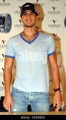 Oct 30, 2003 ; Madrid, Espagne ; ENRIQUE IGLESIAS est le nouveau modèle pour les montres 'Viceroy'.. (Image de crédit : Remi Agency/ZUMAPRESS.com) Banque D'Images