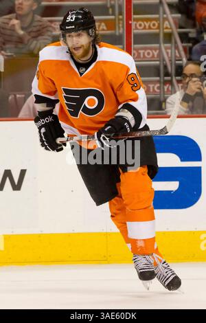 19 janvier 2012 : Jakub Voracek (93 ans), aile droite des Flyers de Philadelphie, en action lors du match de la LNH entre les Islanders de New York et les Flyers de Philadelphie au Well Fargo Center à Philadelphie, en Pennsylvanie. Les Islanders ont battu les Flyers, 4-1.(image crédit : © Chris Szagola/Cal Sport Media/ZUMAPRESS.com) Banque D'Images
