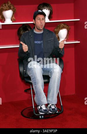 28 mai 2008 - Hollywood, Californie, États-Unis - L'acteur ADAM SANDLER arrive à la première mondiale de 'You Don't Mess with the Zohan' au Chinese Theatre (crédit image : Lisa O'Connor/ZUMAPRESS.com) Banque D'Images