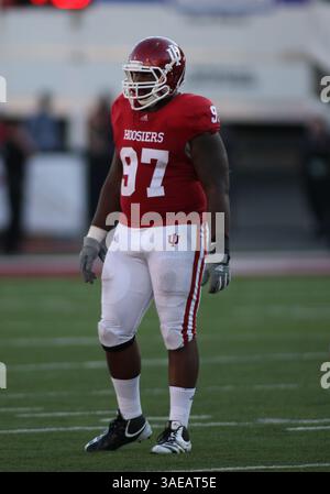 17 septembre 2011 - lors d'un match de football NCAA entre l'Indiana et l'État de Caroline du Sud au Memorial Stadium de Bloomington, Indiana. (Crédit image : © Pat Lovell/Cal Sport Media/ZUMAPRESS.com) Banque D'Images