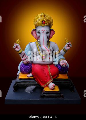 Seigneur ganesha , seigneur hindou ganesha avec beau fond Divin, Ganpati, festival Ganpati, Ganesh Chaturthi Banque D'Images