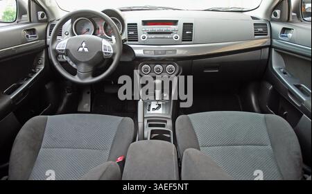 23 juin 2008 - Los Angeles, Californie, États-Unis - intérieur avant de Mitsubishi lancer GTS 2009. 2.4L I4, 16 soupapes, 168 ch à 6000 tr/min. Manuel à 5 vitesses (crédit image : Harvey Schwartz/ZUMAPRESS.com) Banque D'Images