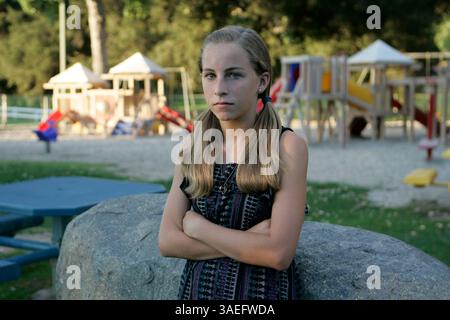 27 septembre 2010 - Ramona, Californie, États-Unis - CASSIDY BLANKENBAKER dans un parc près de chez elle. Cassidy est la petite-fille de Sharrel Blankenbaker qui l'a défendue et sauvée d'un kidnappeur potentiel. La grand-mère a confronté un homme armé qui tentait d'enlever sa petite-fille de 12 ans. Sharrel a réussi à libérer Cassidy, mais a été tué par balle dans l'altercation à Amarillo, Texas (crédit image : San Diego Union-Tribune/ZUMAPRESS.com) Banque D'Images