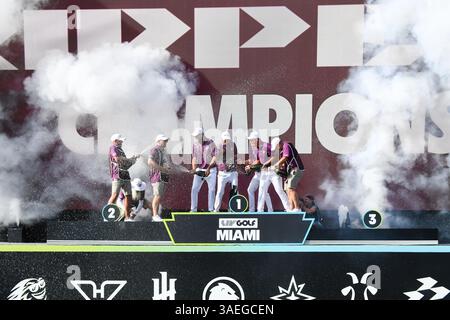 Doral, États-Unis. 06 avril 2025. L'équipe Ripper GC célèbre sa victoire d'équipe au LIV Golf Invitational 2025 - Miami au Trump National Golf course le 6 avril 2025 à Doral, en Floride. (Photo de JC Ruiz/Sipa USA) crédit : Sipa USA/Alamy Live News Banque D'Images