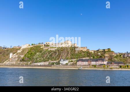 Vue sur la forteresse Ehrenbreitstein à Coblence, Allemagne Banque D'Images
